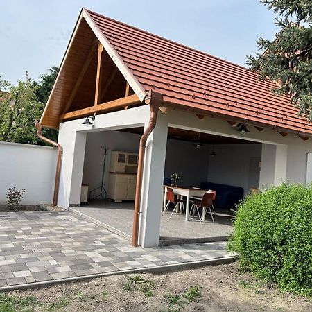 Galeria Vendeghaz Hotell Mezőkövesd Eksteriør bilde