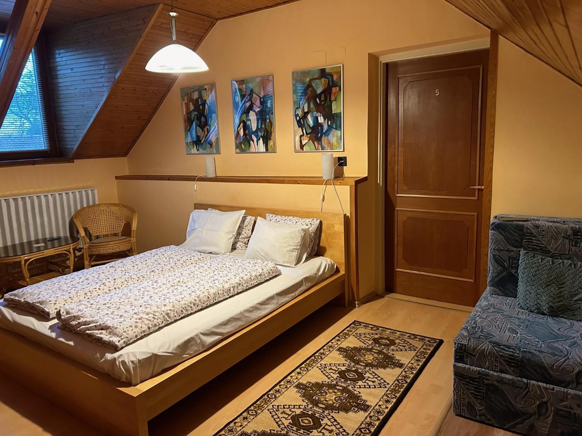Galeria Vendeghaz Hotell Mezőkövesd Eksteriør bilde